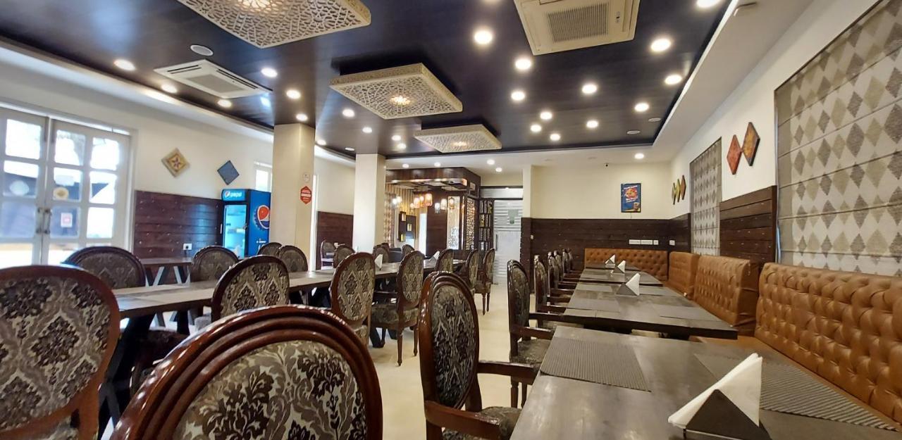 Hotel The Orion Jaipur Dış mekan fotoğraf