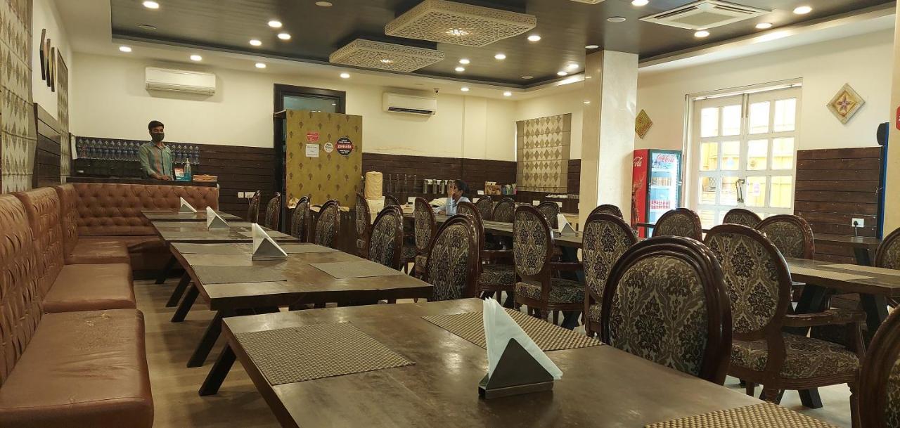 Hotel The Orion Jaipur Dış mekan fotoğraf
