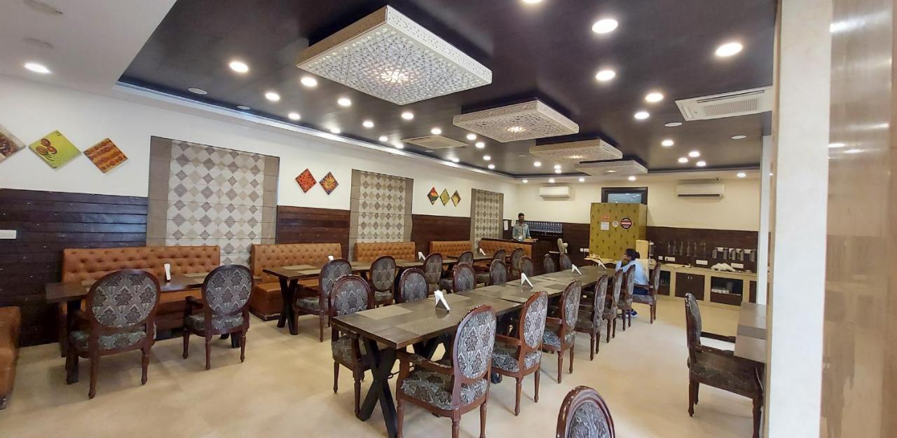 Hotel The Orion Jaipur Dış mekan fotoğraf